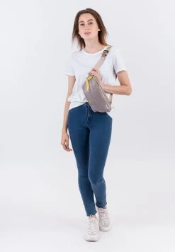 Suri Frey Marry - Heuptas - Sand