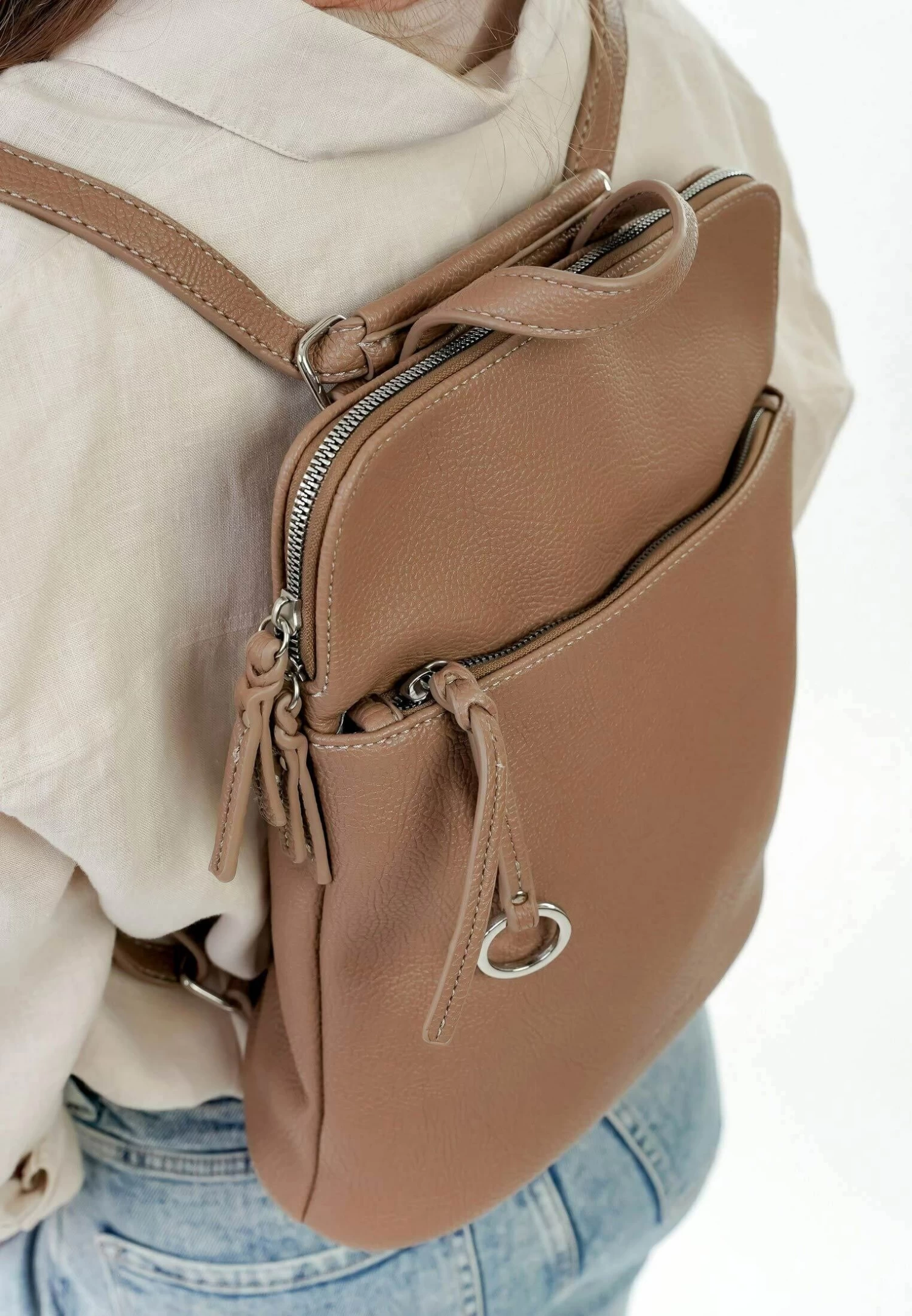 Suri Frey Debby - Rugzak - Darktaupe 3 Suri Frey Debby - Rugzak - Darktaupe - Afbeelding 3