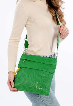 Suri Frey Marry - Schoudertas - Apple -Suri Frey Verkoop 77aa1e97c4b74a06baf2acc947b615f7