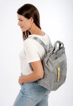 Suri Frey Marry - Rugzak - Lightgrey -Suri Frey Verkoop 8e92ace7ea6f4675b459de5697b1da5f